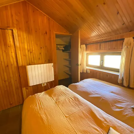 Vistas Y Pistas Acogedor Y Espacioso Duplex En Zona Alta Con Garaje Apartman