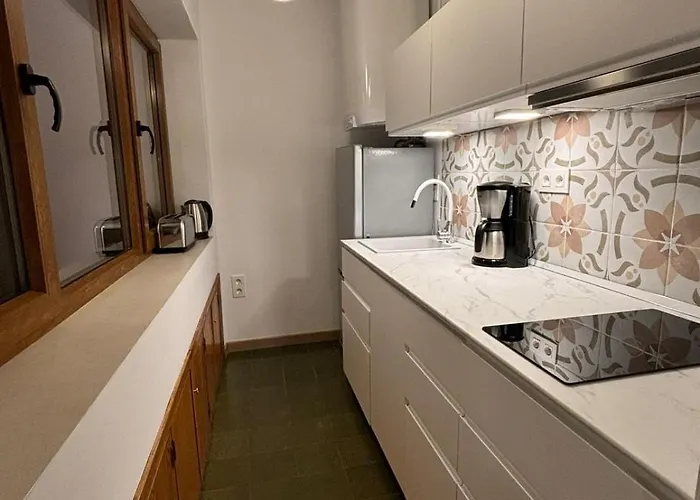 Vistas Y Pistas Acogedor Y Espacioso Duplex En Zona Alta Con Garaje 塞拉内华达