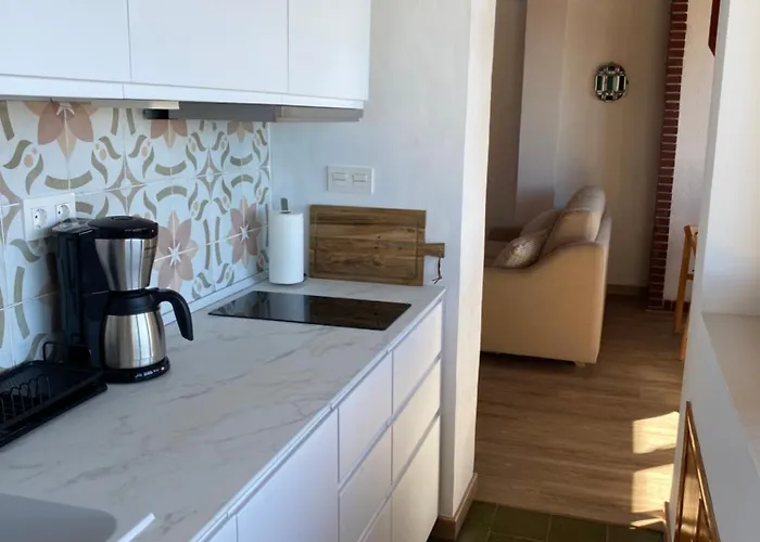 Vistas Y Pistas Acogedor Y Espacioso Duplex En Zona Alta Con Garaje