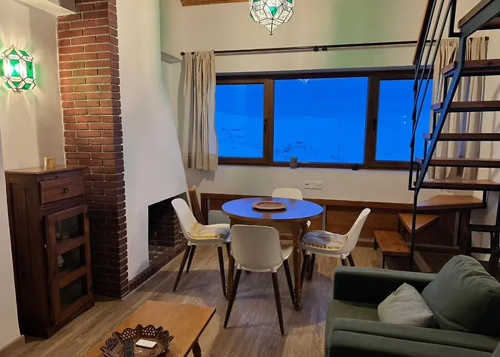 Vistas Y Pistas Acogedor Y Espacioso Duplex En Zona Alta Con Garaje 公寓 *