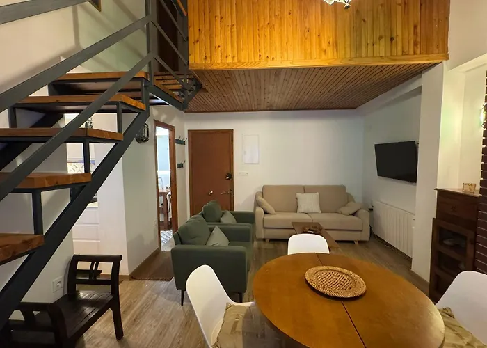 Vistas Y Pistas Acogedor Y Espacioso Duplex En Zona Alta Con Garaje 公寓 塞拉内华达